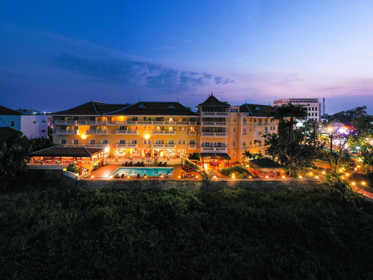 Victoria Chau Doc Hotel Bagian luar foto