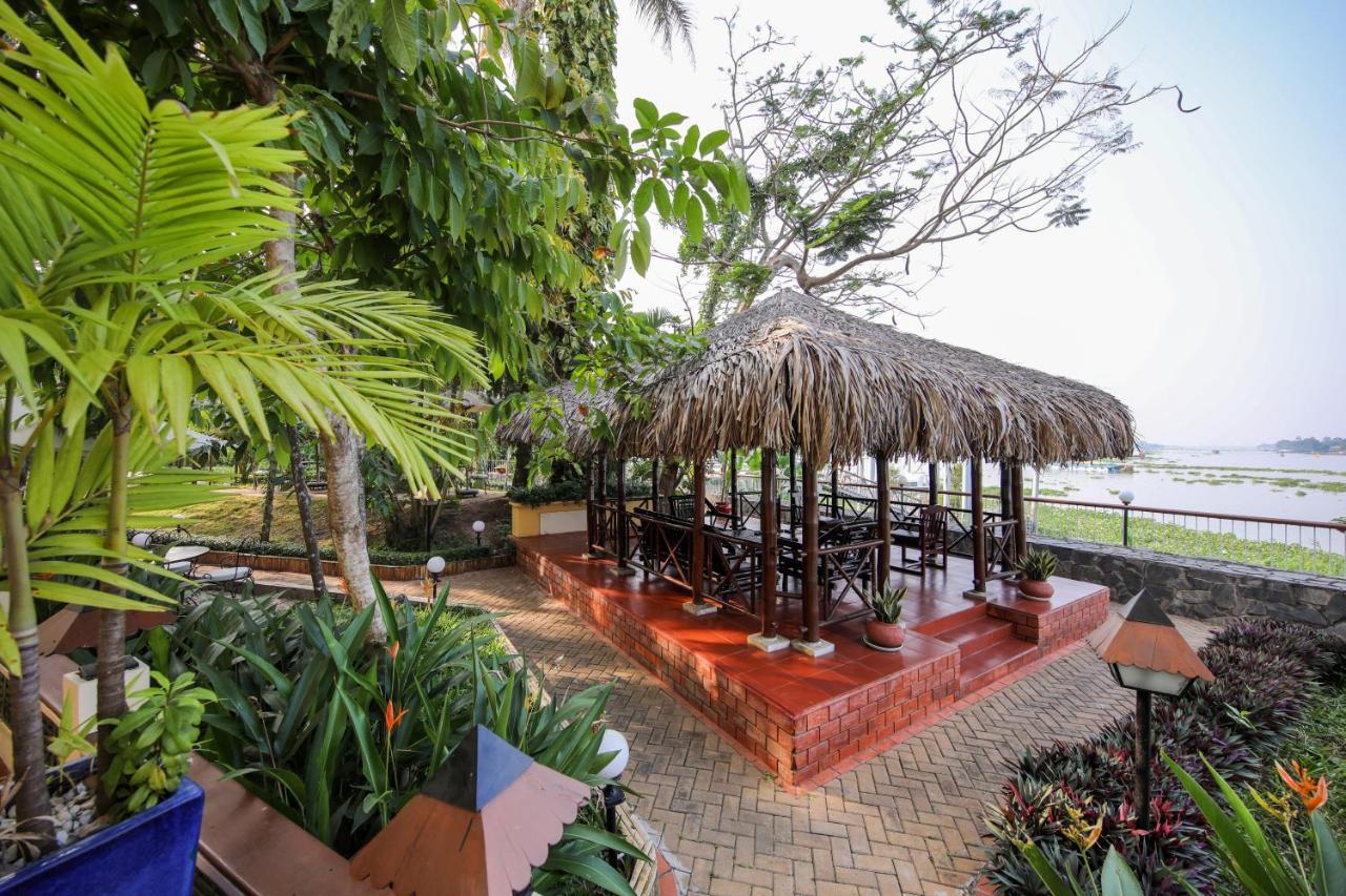 Victoria Chau Doc Hotel Bagian luar foto